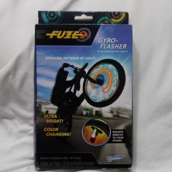 Fuze Gyro-Flasher Bike Wheel Light Effects - Picture 1 of 3